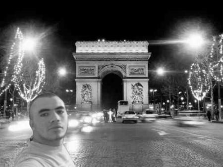 LE ROI +paris 75  JE SUIS  FOOOOOOOOOOOOOOOO